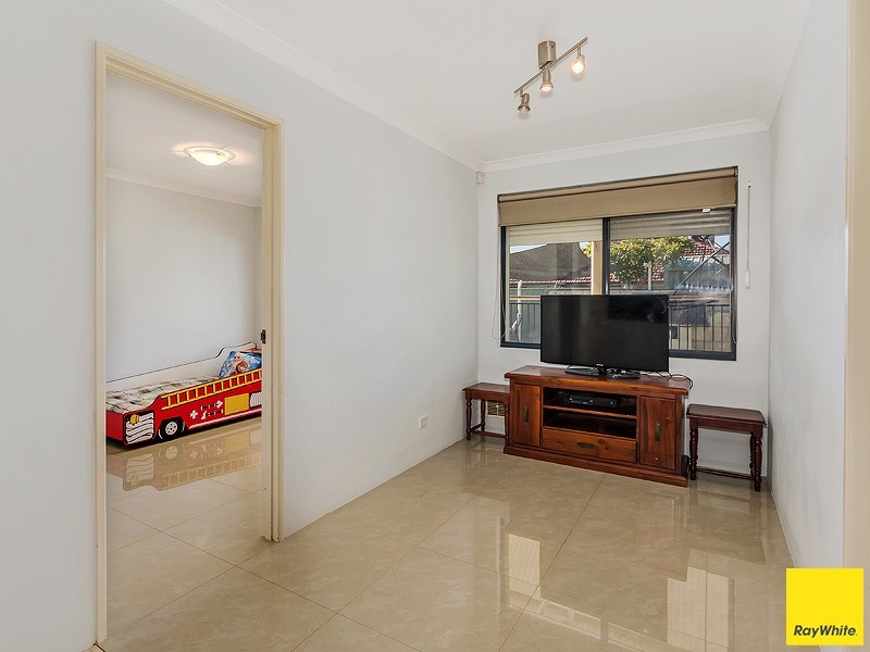 19 Froudist Circle, Southern River WA 6110