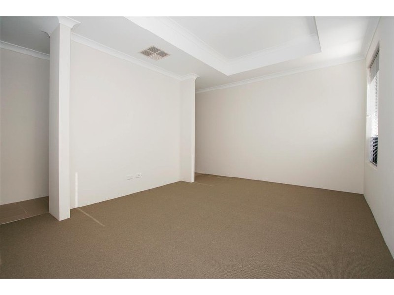 24 Fairlie Road, Canning Vale WA 6155