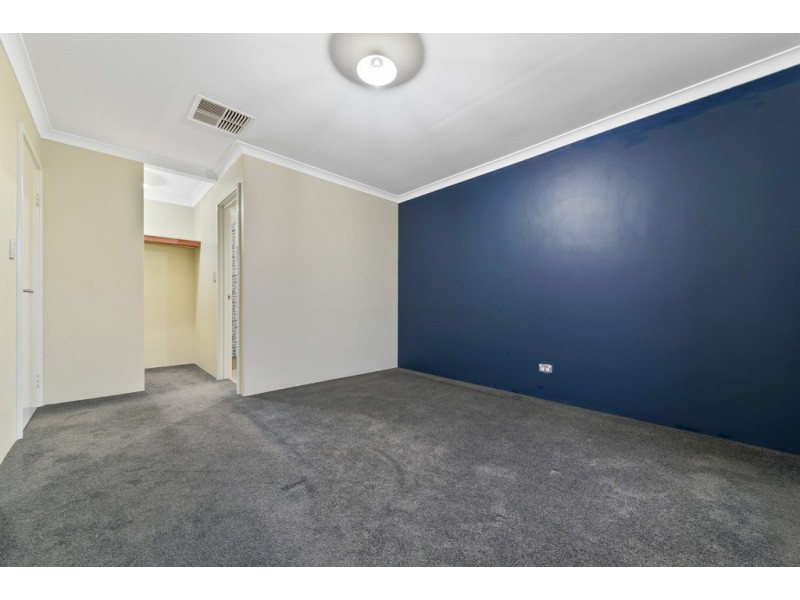 12 Hodgkinson Turn, Canning Vale WA 6155