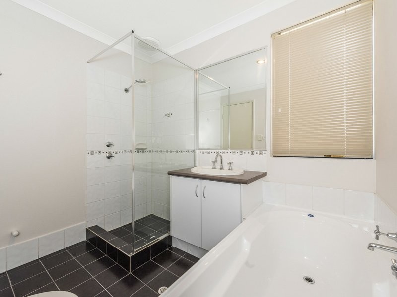 4/69 Bert Street, Gosnells WA 6110
