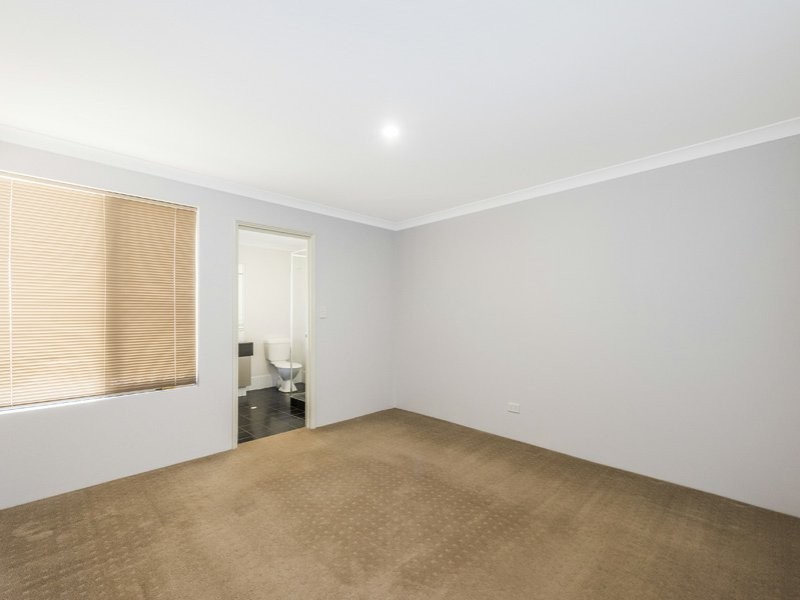 4/69 Bert Street, Gosnells WA 6110
