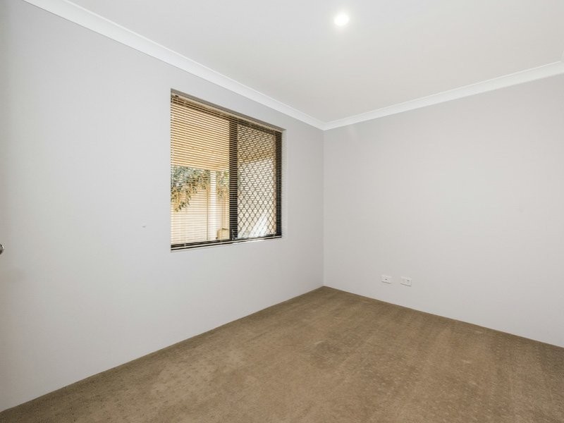 4/69 Bert Street, Gosnells WA 6110
