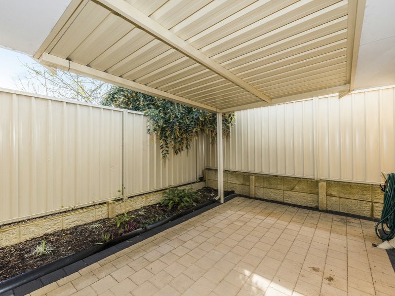 4/69 Bert Street, Gosnells WA 6110