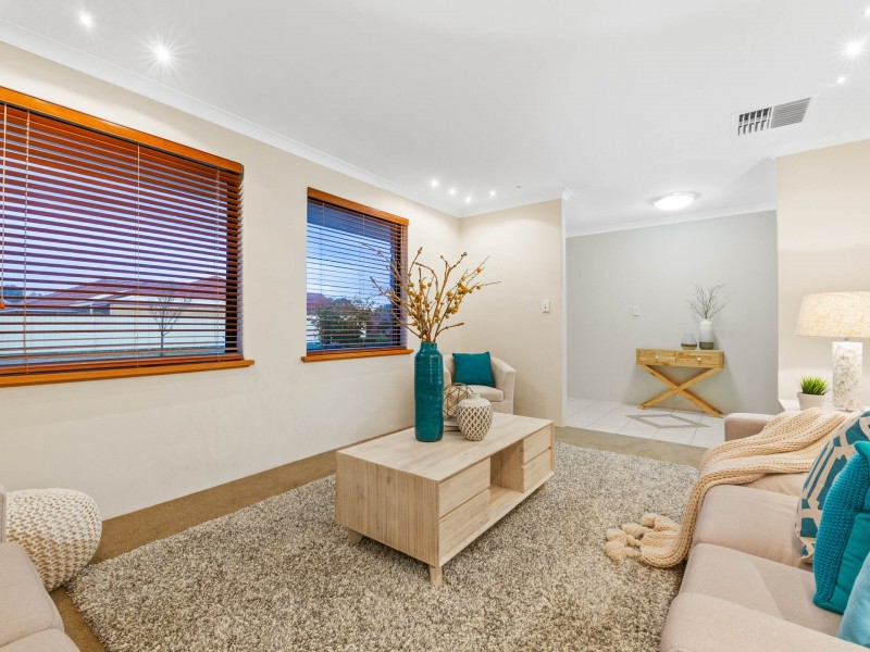 16 Bramdean Crescent, Canning Vale WA 6155