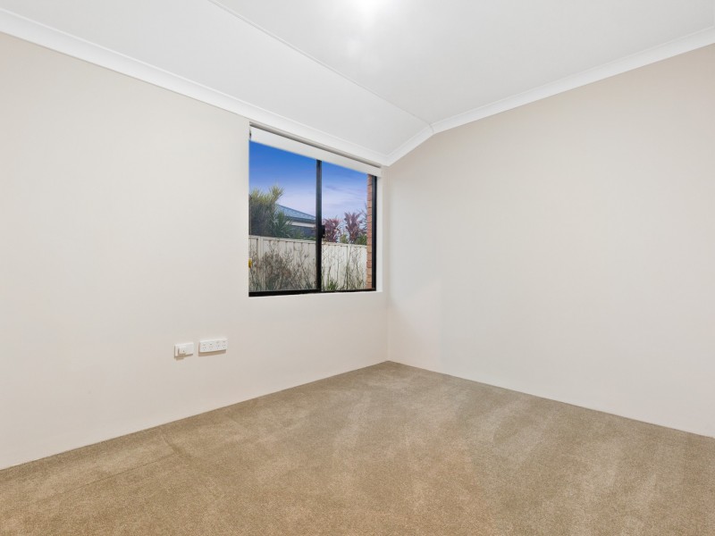 16 Bramdean Crescent, Canning Vale WA 6155