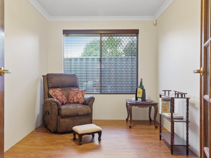 17 Solanum Gardens, Canning Vale WA 6155