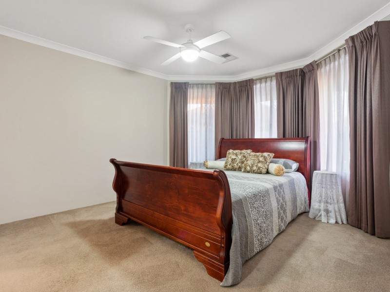 17 Solanum Gardens, Canning Vale WA 6155