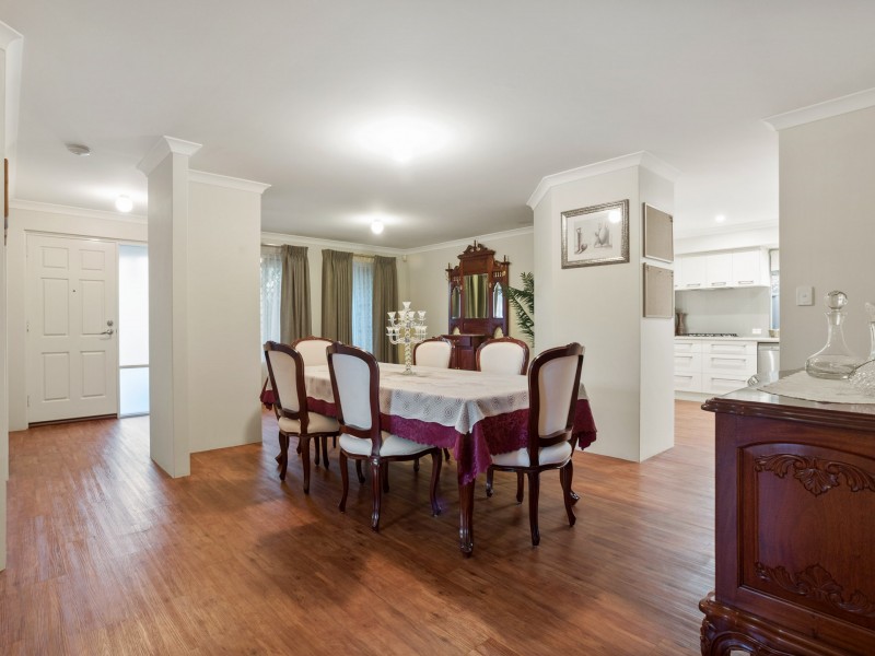 17 Solanum Gardens, Canning Vale WA 6155