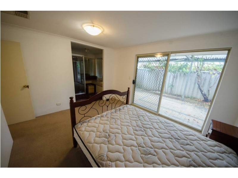 80 Waratah Boulevard, Canning Vale WA 6155