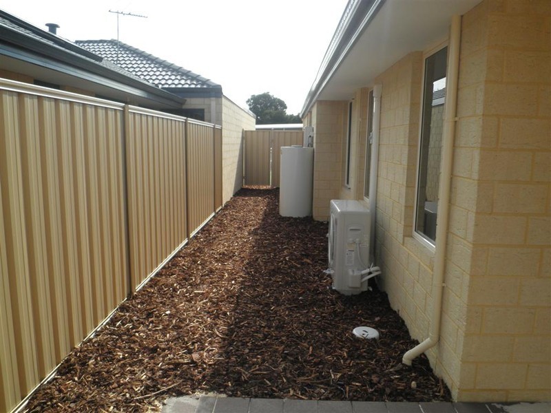 3 Heaney Way, Canning Vale WA 6155