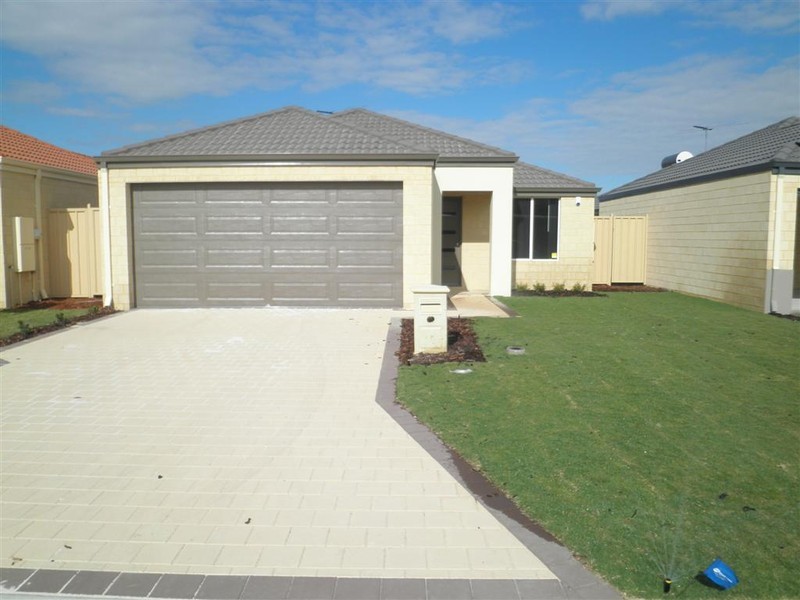 3 Heaney Way, Canning Vale WA 6155