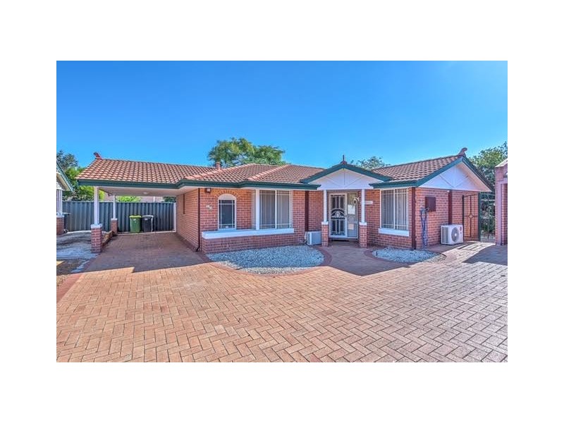 10 Towncentre Drive, Thornlie WA 6108