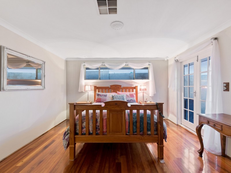7 Parkway Road, Thornlie WA 6108