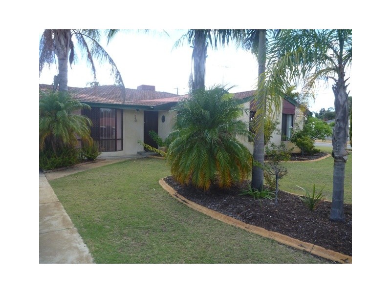 7 Lessing Place, South Lake WA 6164