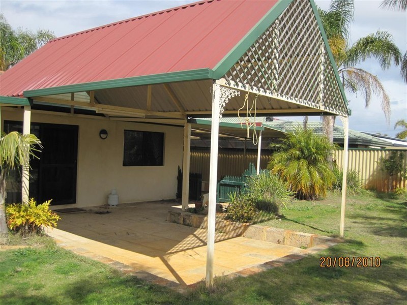 7 Lessing Place, South Lake WA 6164