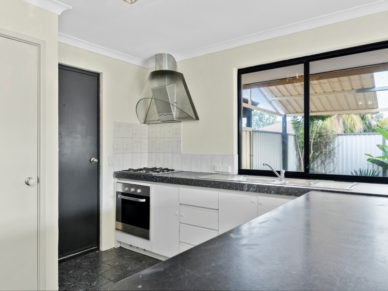 30 Kanani Drive, Canning Vale WA 6155