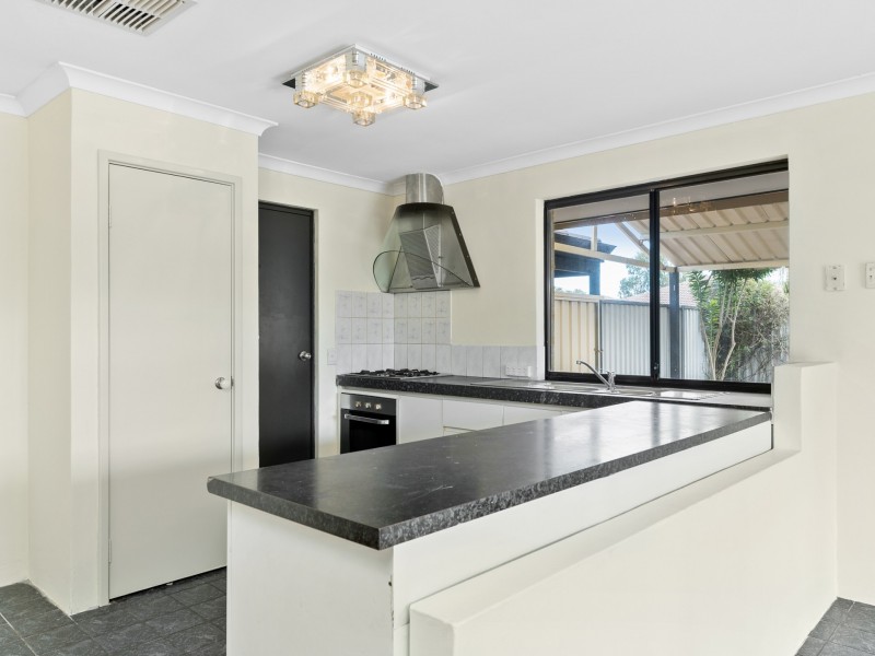30 Kanani Drive, Canning Vale WA 6155