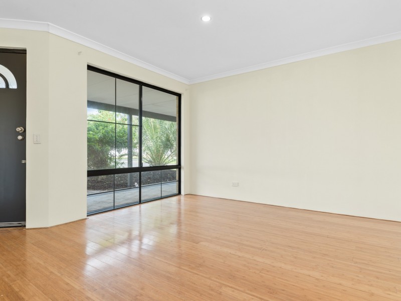 30 Kanani Drive, Canning Vale WA 6155
