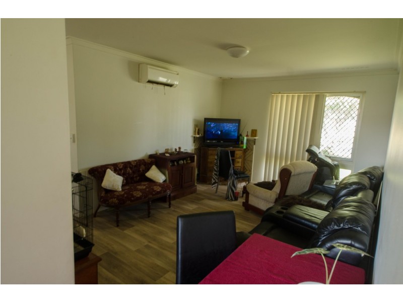 5 Leumeah Street, Armadale WA 6112