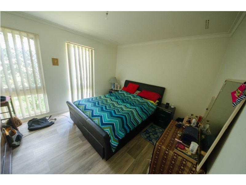 5 Leumeah Street, Armadale WA 6112