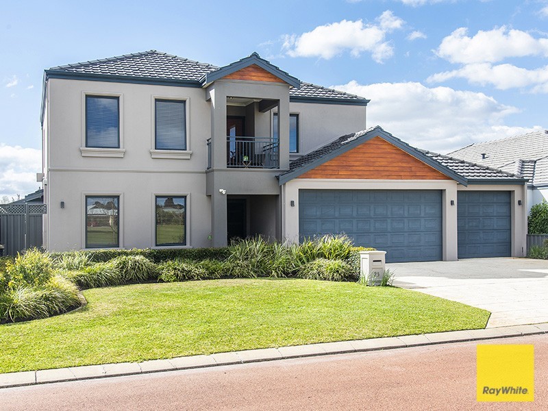 23 Dunbar Way, Canning Vale WA 6155