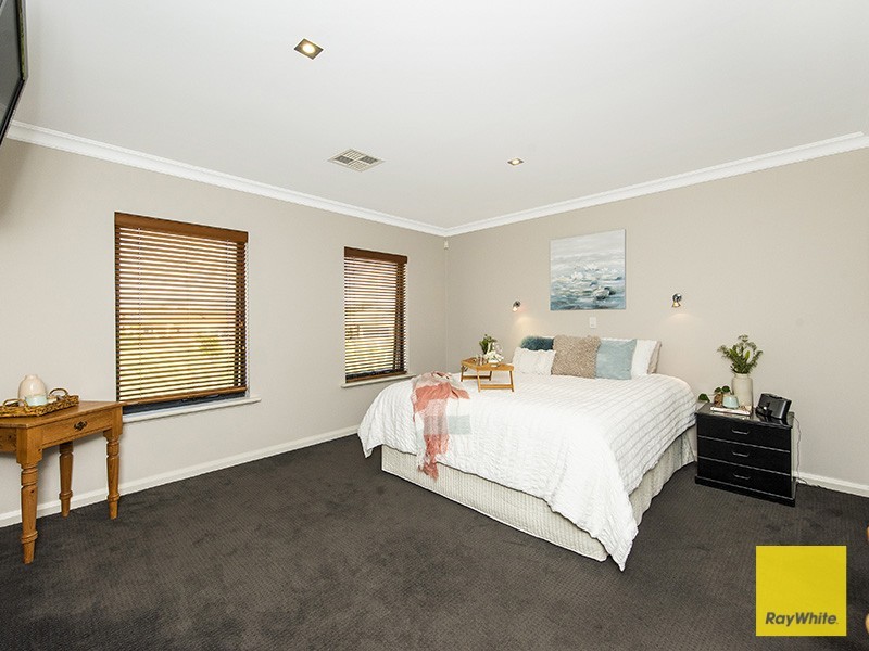 23 Dunbar Way, Canning Vale WA 6155