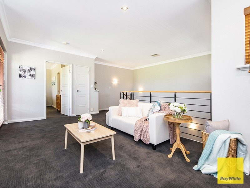 23 Dunbar Way, Canning Vale WA 6155