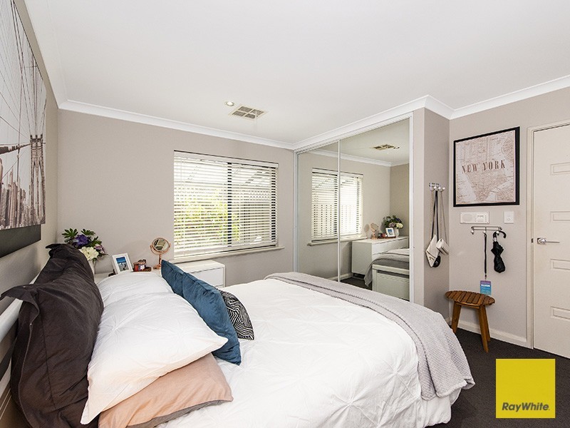 23 Dunbar Way, Canning Vale WA 6155
