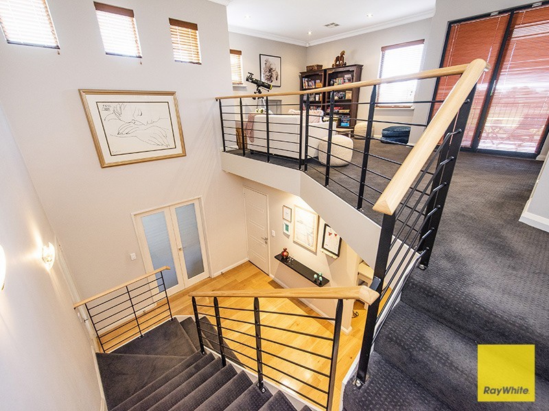 23 Dunbar Way, Canning Vale WA 6155