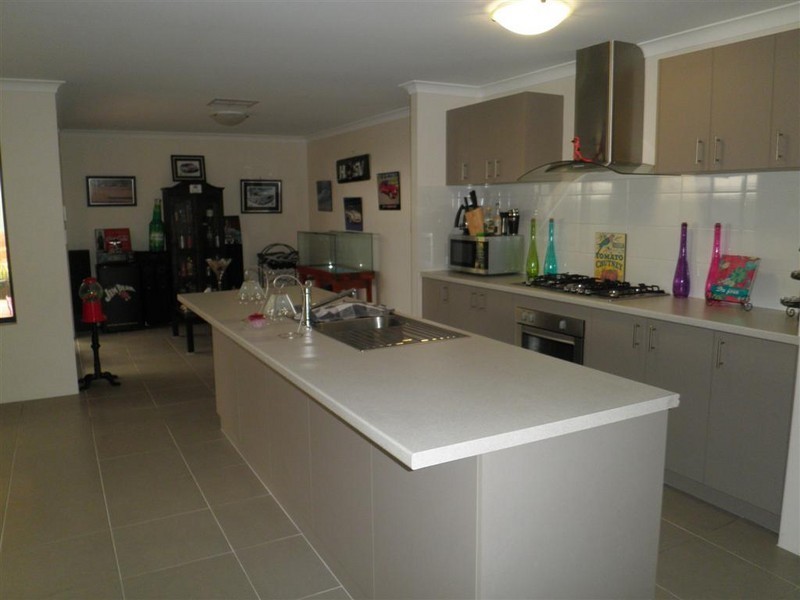 21 Blaxland Terrace, Baldivis WA 6171