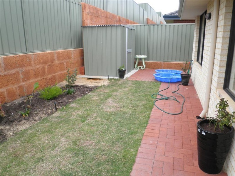 21 Blaxland Terrace, Baldivis WA 6171