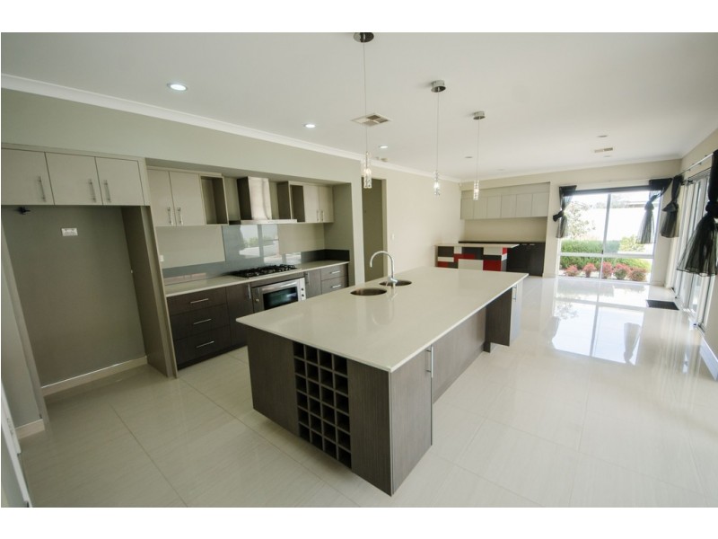 3 Michigan Turn, Southern River WA 6110