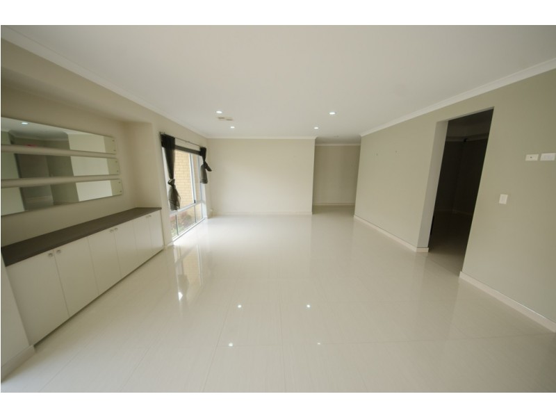 3 Michigan Turn, Southern River WA 6110