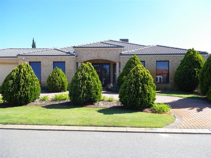 3 The Laxton, Canning Vale WA 6155