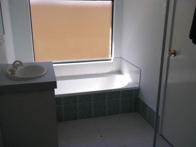 3 The Laxton, Canning Vale WA 6155