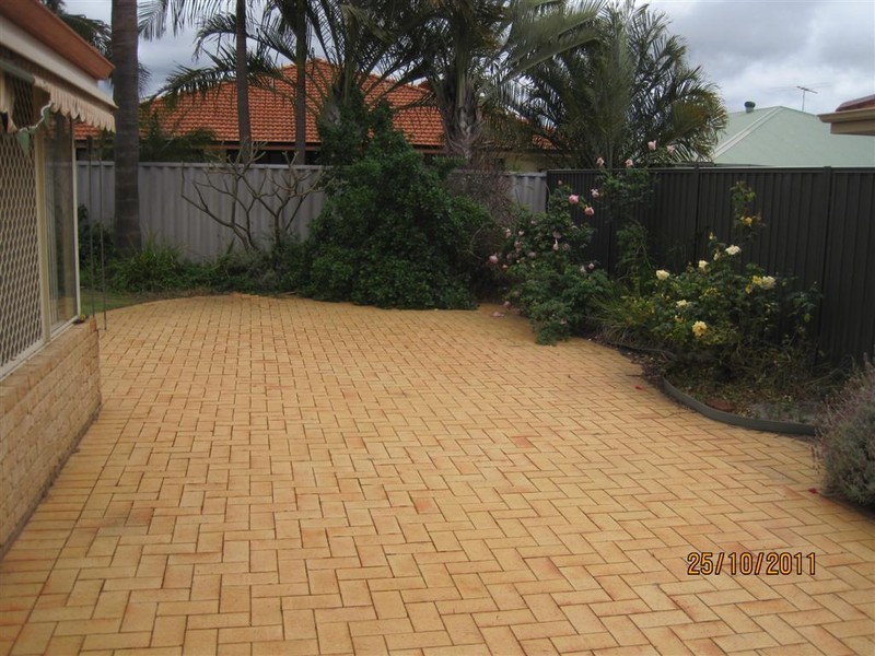 17 Beilson Court, Canning Vale WA 6155