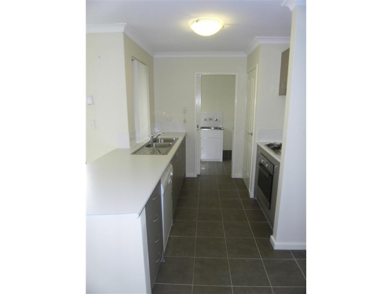 2 Casablanca Ave, Southern River WA 6110