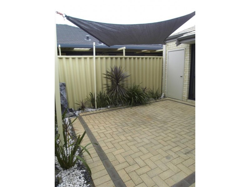 2 Casablanca Ave, Southern River WA 6110