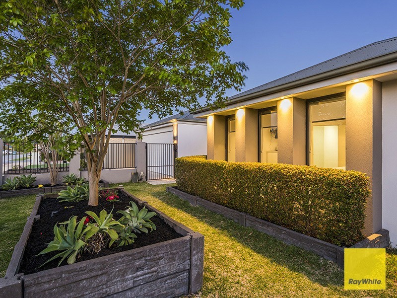 3 Sheldon Street, Piara Waters WA 6112