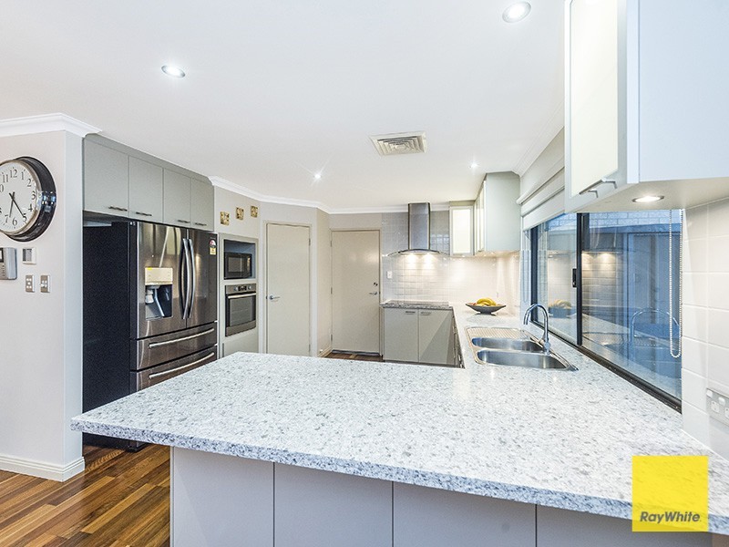 3 Sheldon Street, Piara Waters WA 6112