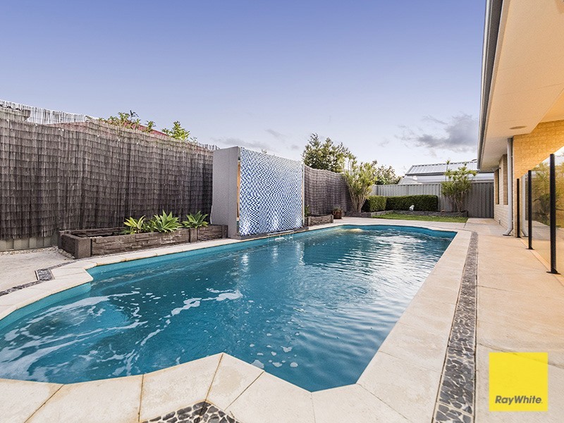3 Sheldon Street, Piara Waters WA 6112