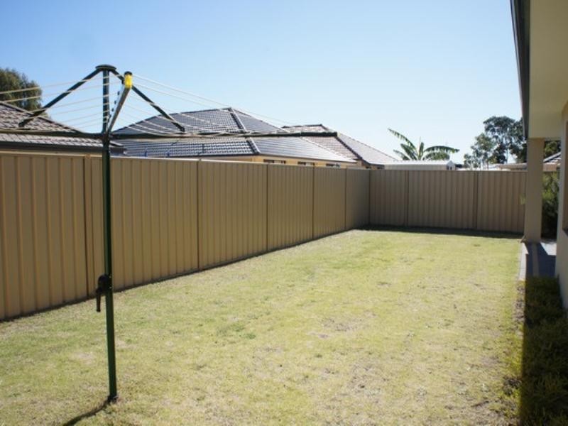 12 Philadelphia Parade, Canning Vale WA 6155