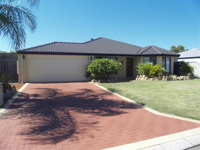 52 Cardiff Loop, Huntingdale WA 6110