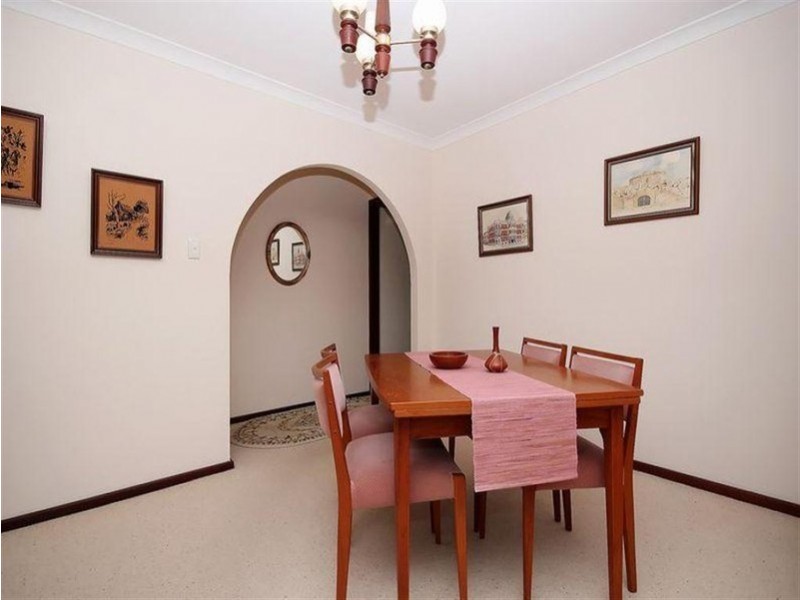 5 Ewing Ave, Bull Creek WA 6149