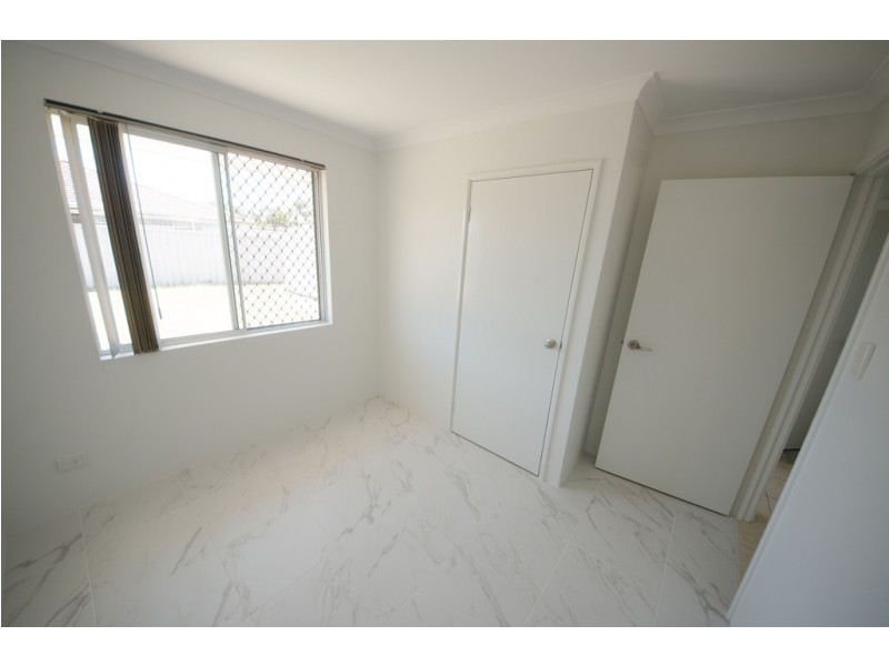 1 Aladdin Court, Huntingdale WA 6110