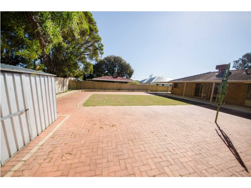 3 Imperial Court, Seville Grove WA 6112