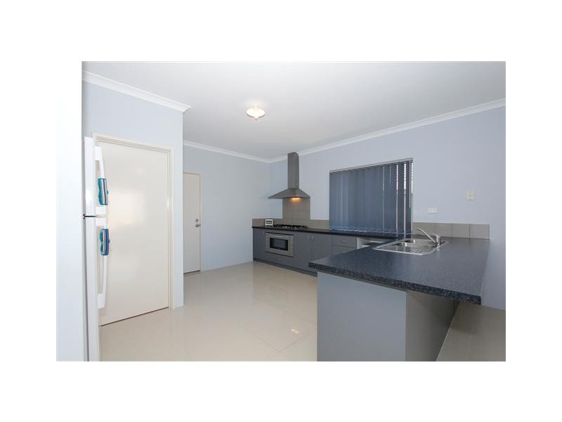 21 Calneggia Drive, Byford WA 6122