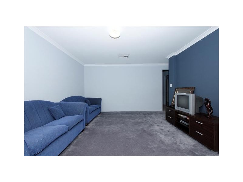 21 Calneggia Drive, Byford WA 6122