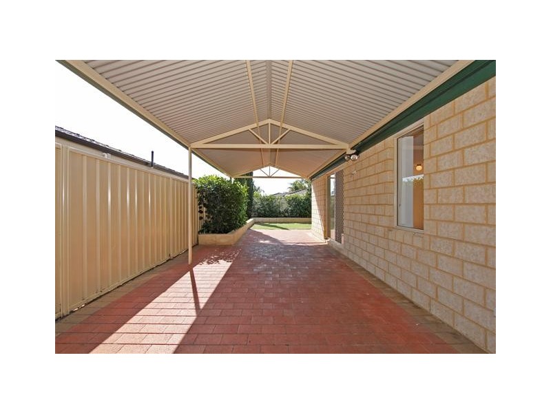17  Figtree drive, Canning Vale WA 6155
