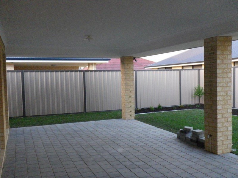24 Sorbello Circuit, Southern River WA 6110